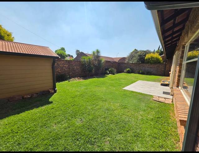 4 BEDROOM HOUSE FOR SALE IN MEYERTON EXT 6